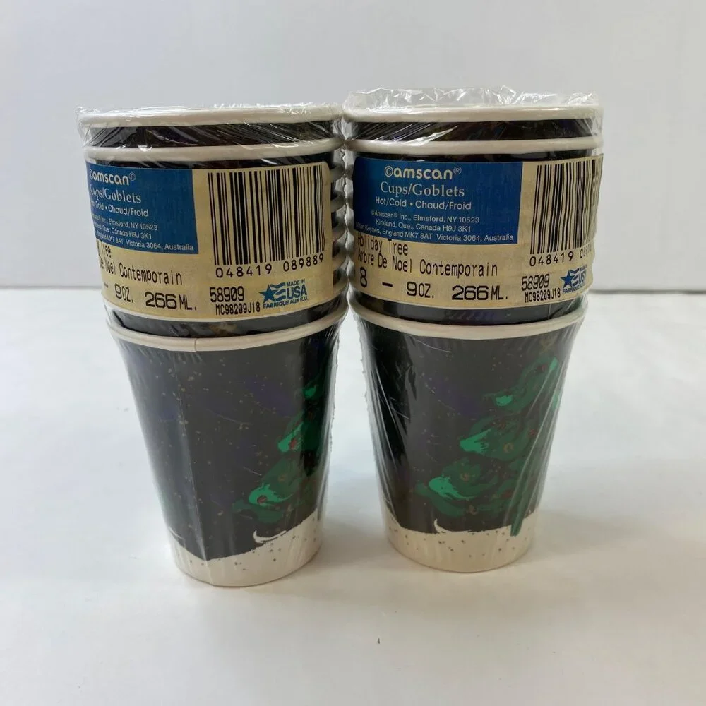 Amscan Holiday Tree 2-Pack 8 Cups 9oz Festive Green Guest Towels Set